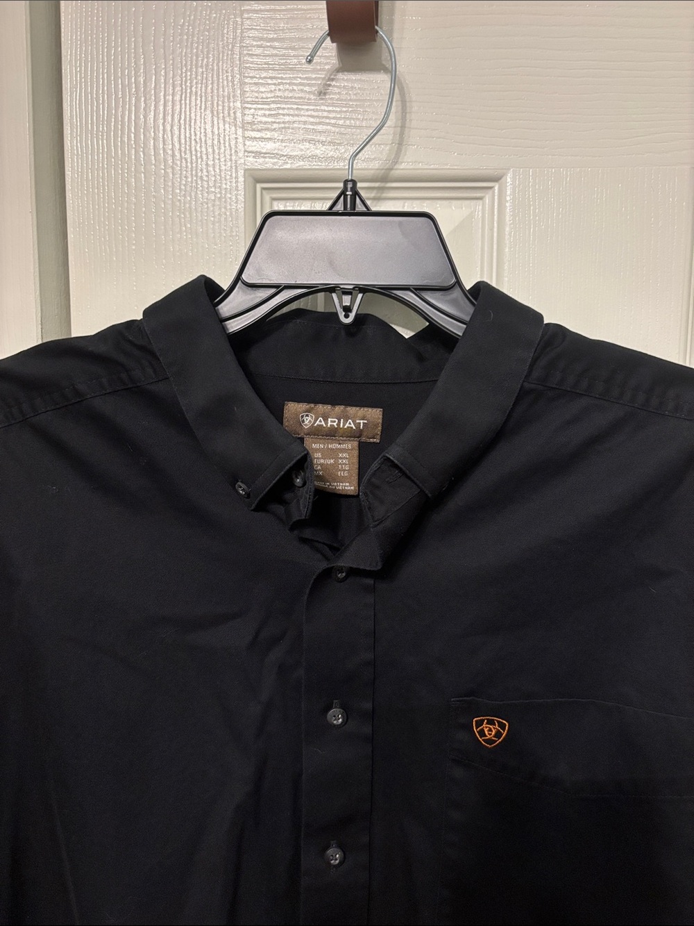 Ariat Solid Twill Classic Fit Shirt - Picture 3 of 12